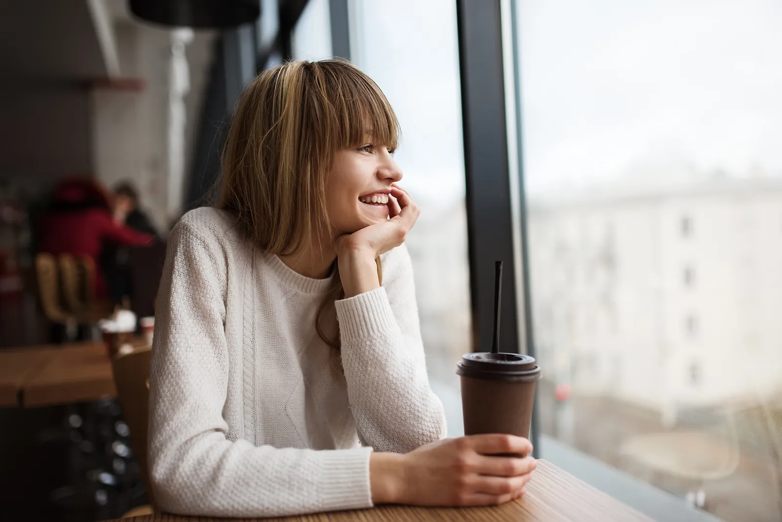 Fröhlicher Kaffee